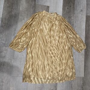 Listicle Gold Textured Long Sleeve Shift Dress